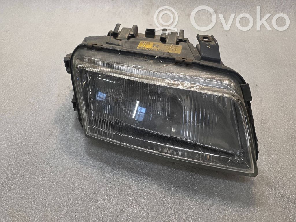 Audi A4 S4 B5 8D Headlight/headlamp 