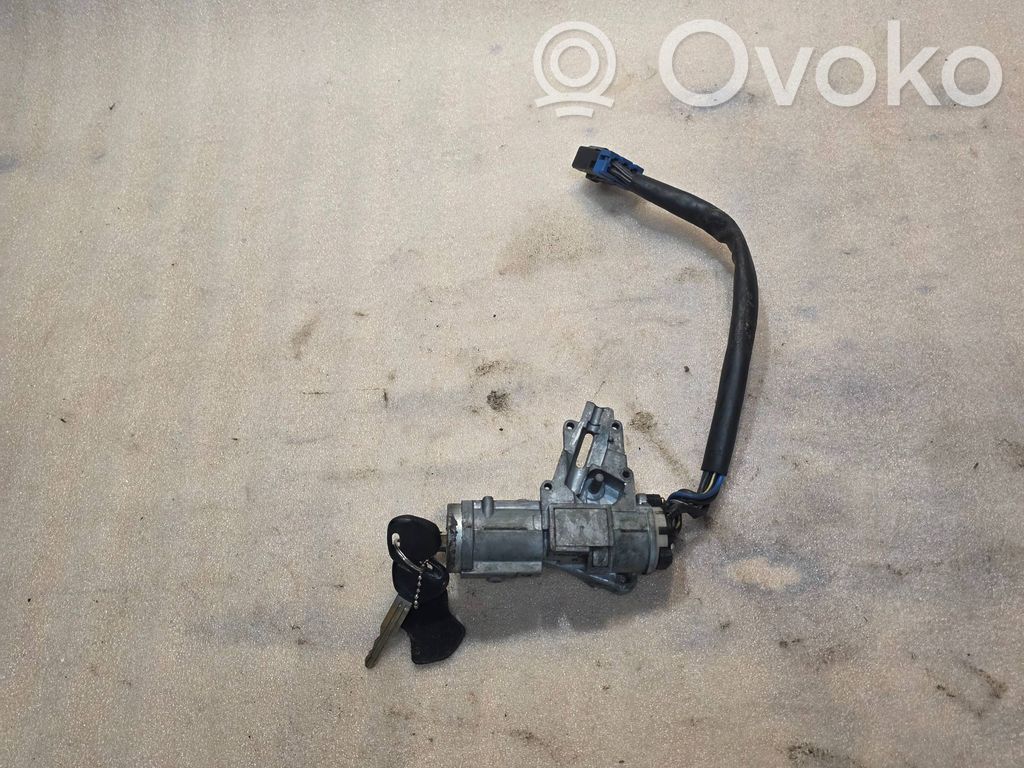 Mitsubishi Pajero Ignition lock 