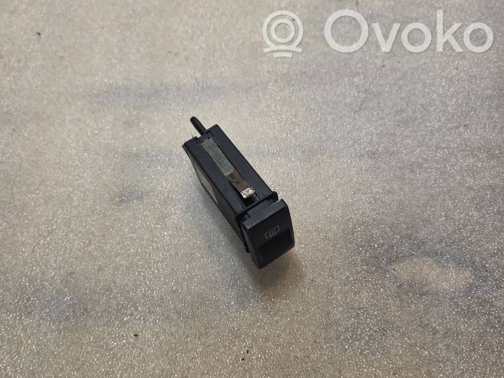 Windscreen/window heater switch   4D0941503C