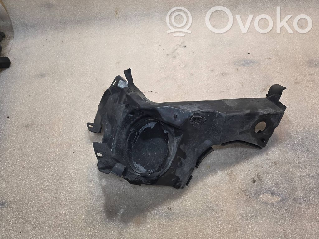 BMW 7 E38 Muu moottoritilan osa 