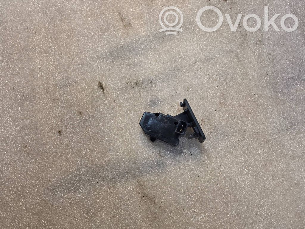 Audi A8 S8 D2 4D Sensor 