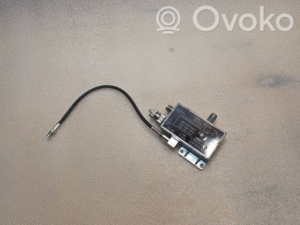 Audi A8 S8 D2 4D Antenos stiprintuvas 