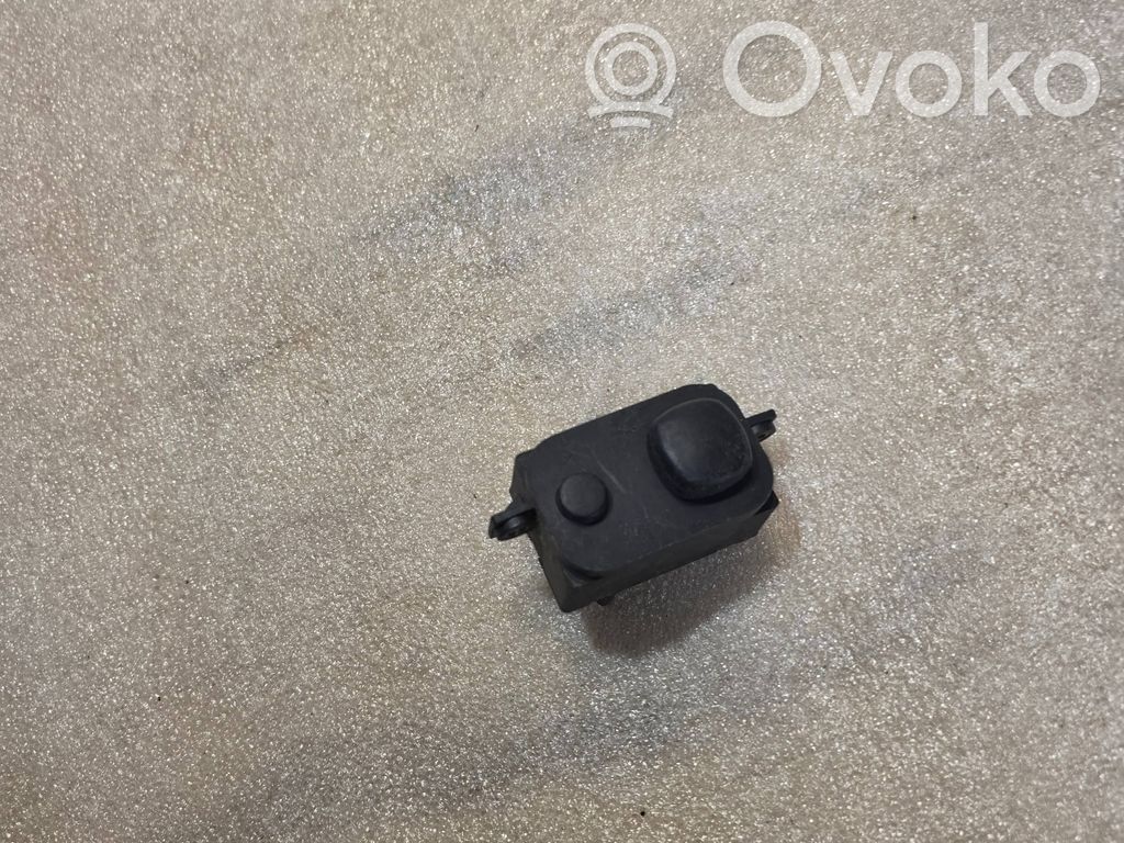Audi A8 S8 D2 4D Steering wheel adjustment switch 