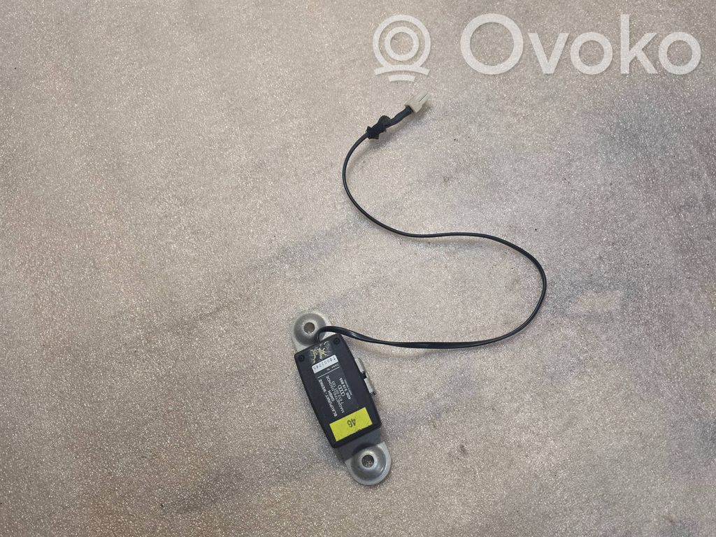 Audi A8 S8 D2 4D Antenos valdymo blokas 