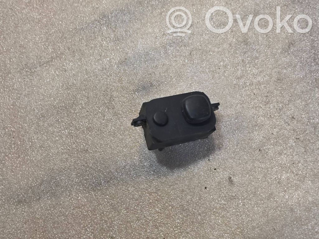 Steering wheel adjustment switch   4D0907703A,03482000