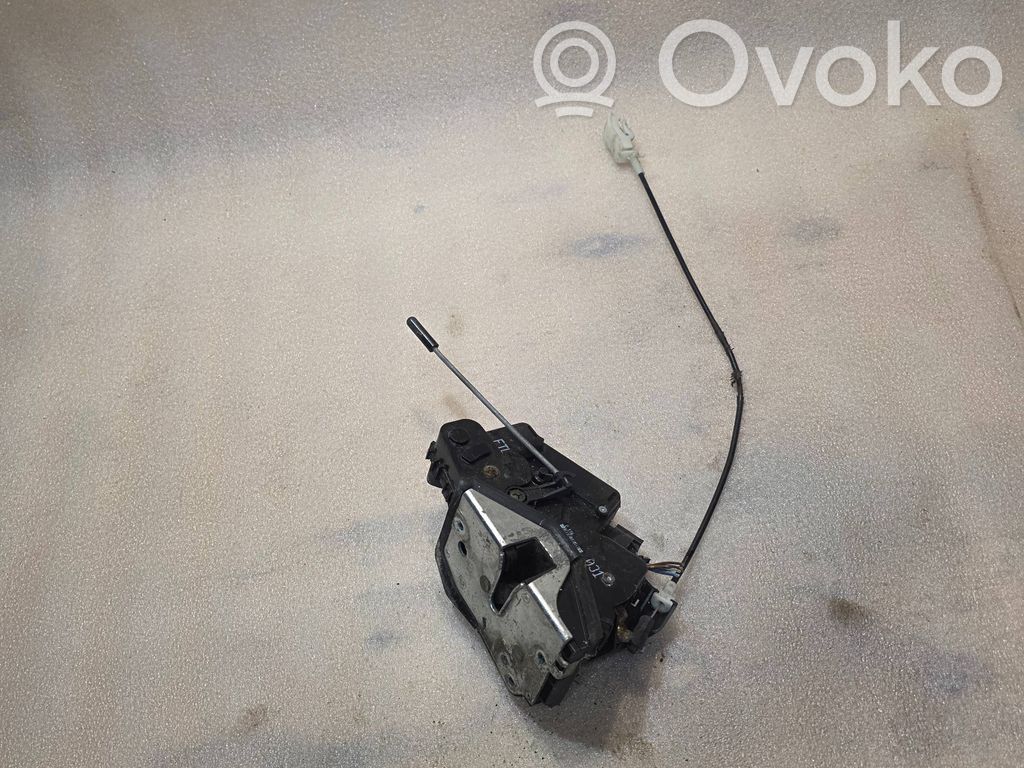BMW 3 E46 Front door lock 