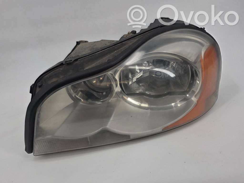 Volvo XC90 Phare frontale 