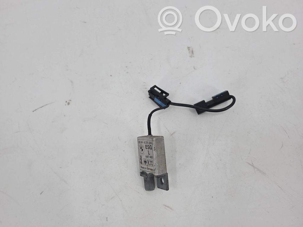 BMW 7 E38 Antenos stiprintuvas 