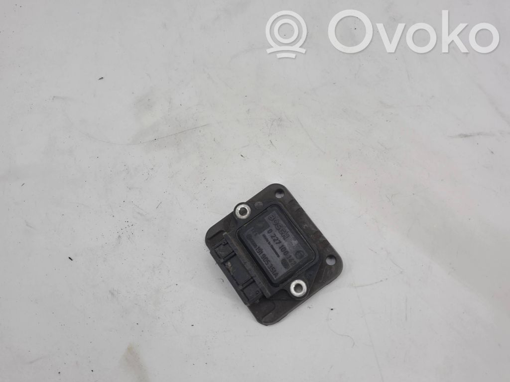 Volkswagen Golf II Ignition amplifier control unit 