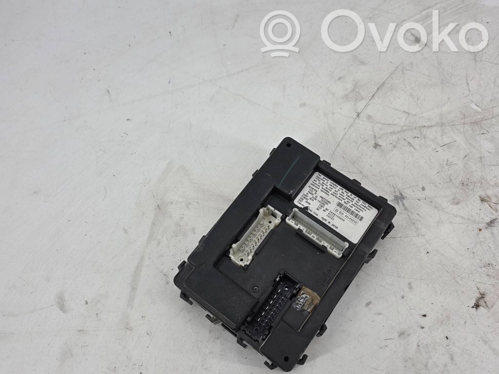 Infiniti FX Module confort 