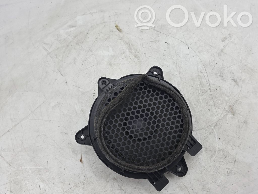 Etuoven kaiutin   04685967AD