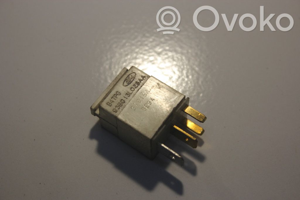 Ford Mondeo MK II Otros relés 