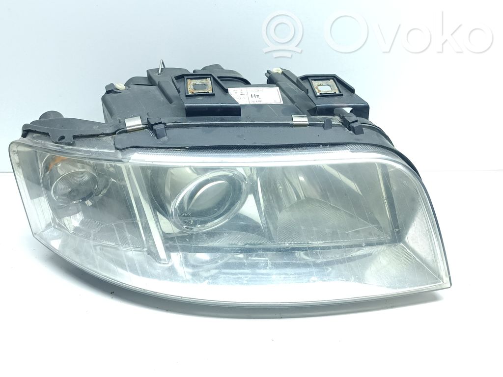 Audi A6 S6 C5 4B Scheinwerfer 
