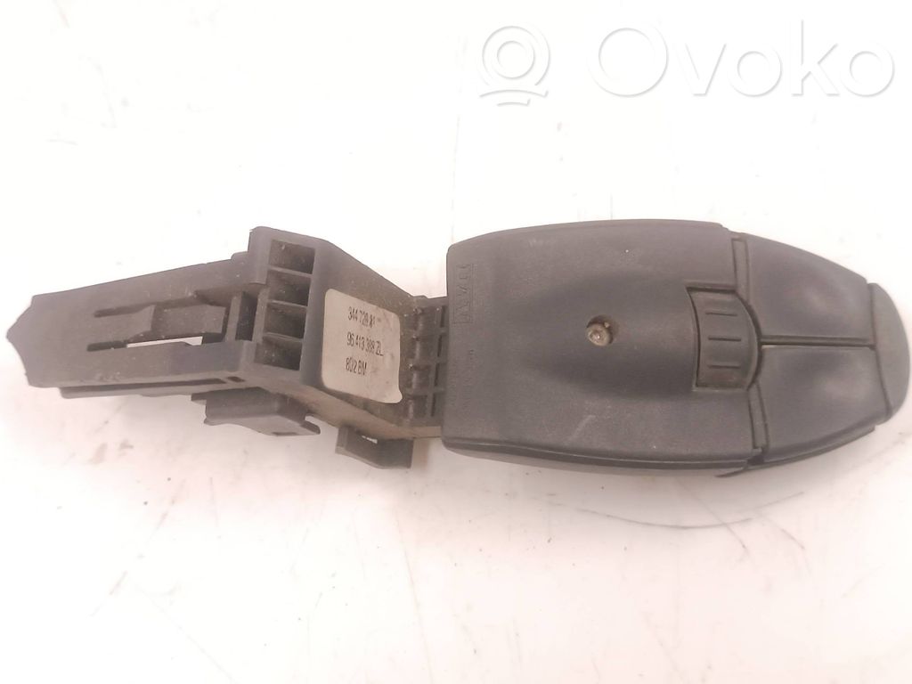 Peugeot 307 Interruptor de control multifunción 
