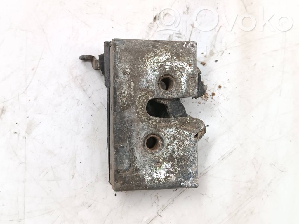 Audi 80 90 S2 B4 Front door lock 