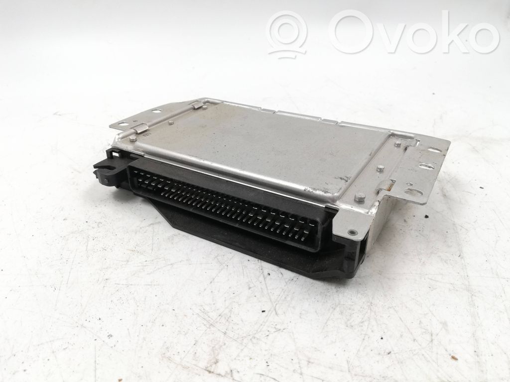 Volkswagen PASSAT B5 Engine control unit/module 