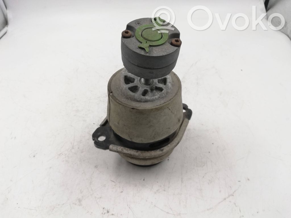 Engine mount bracket   7L8199131A,30082006,0840991,7L8199131