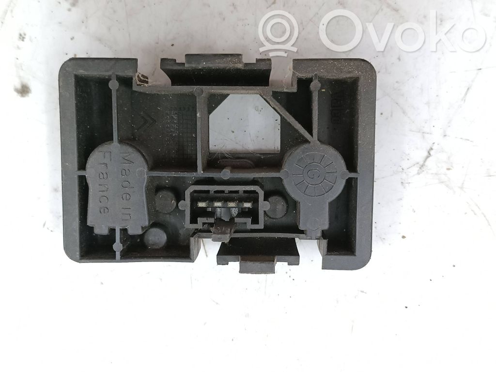 Citroen C3 Tail light bulb cover holder 