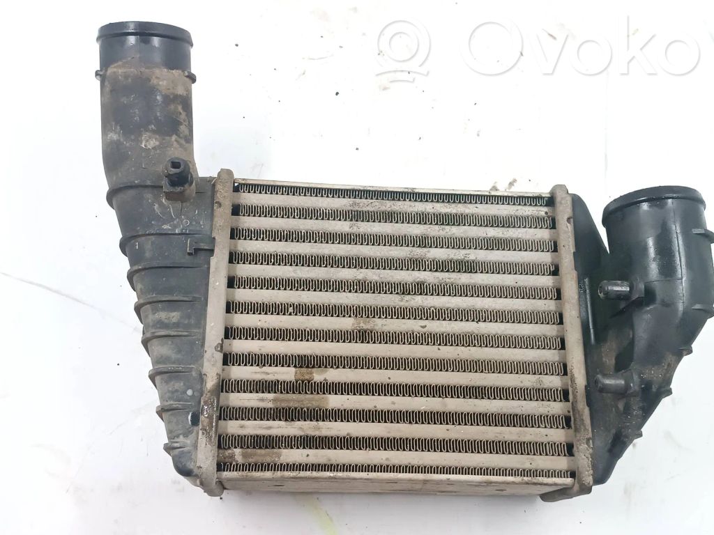 Intercooler radiator   059145806,059145800,1575612
