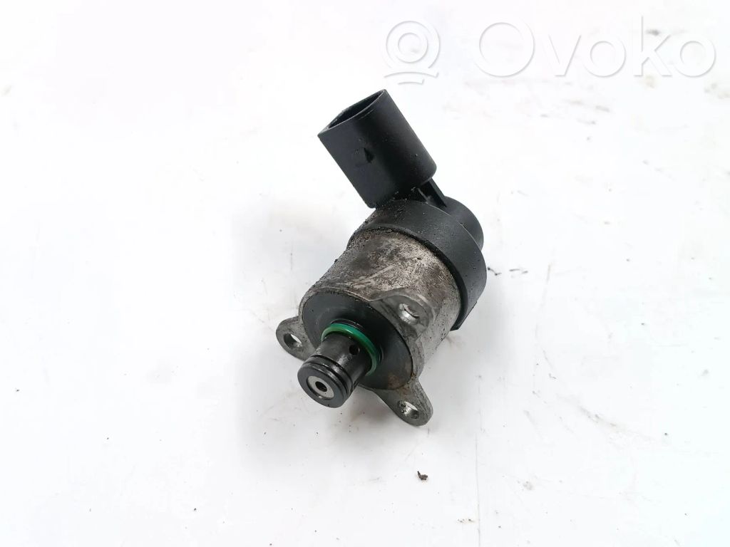 Fuel pressure sensor   828400560,58602,81625