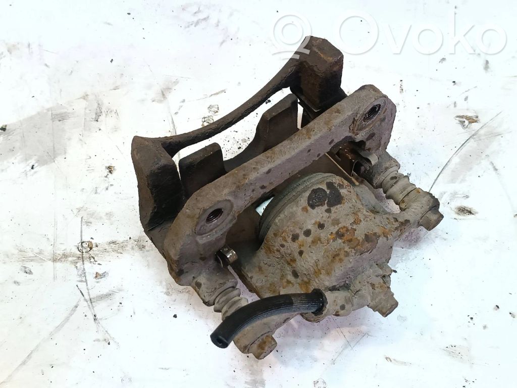 Caliper de freno delantero