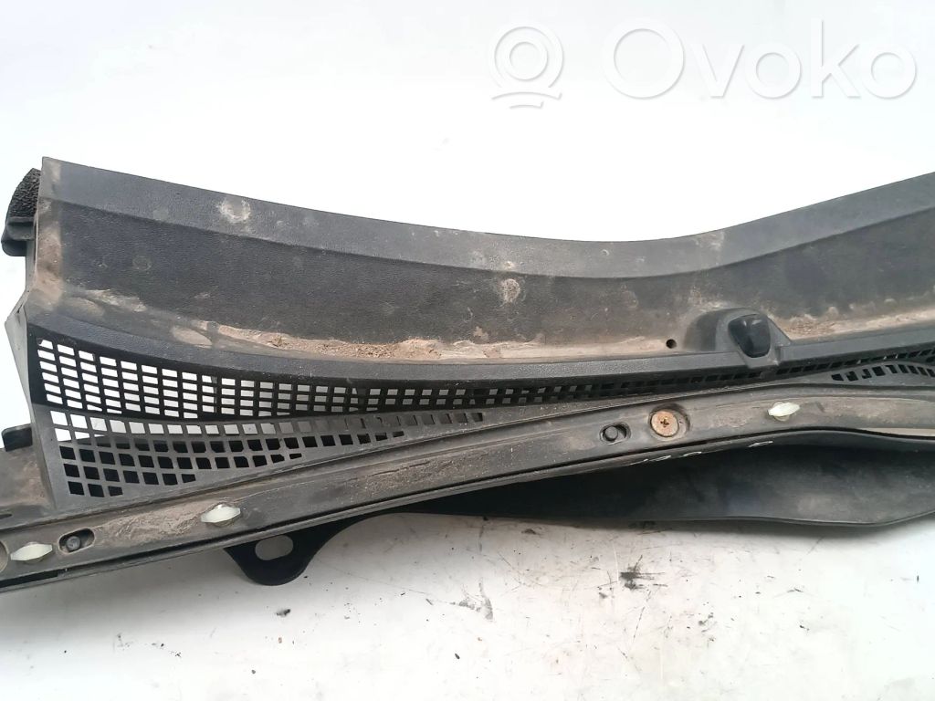 Mazda 2 Wiper trim 