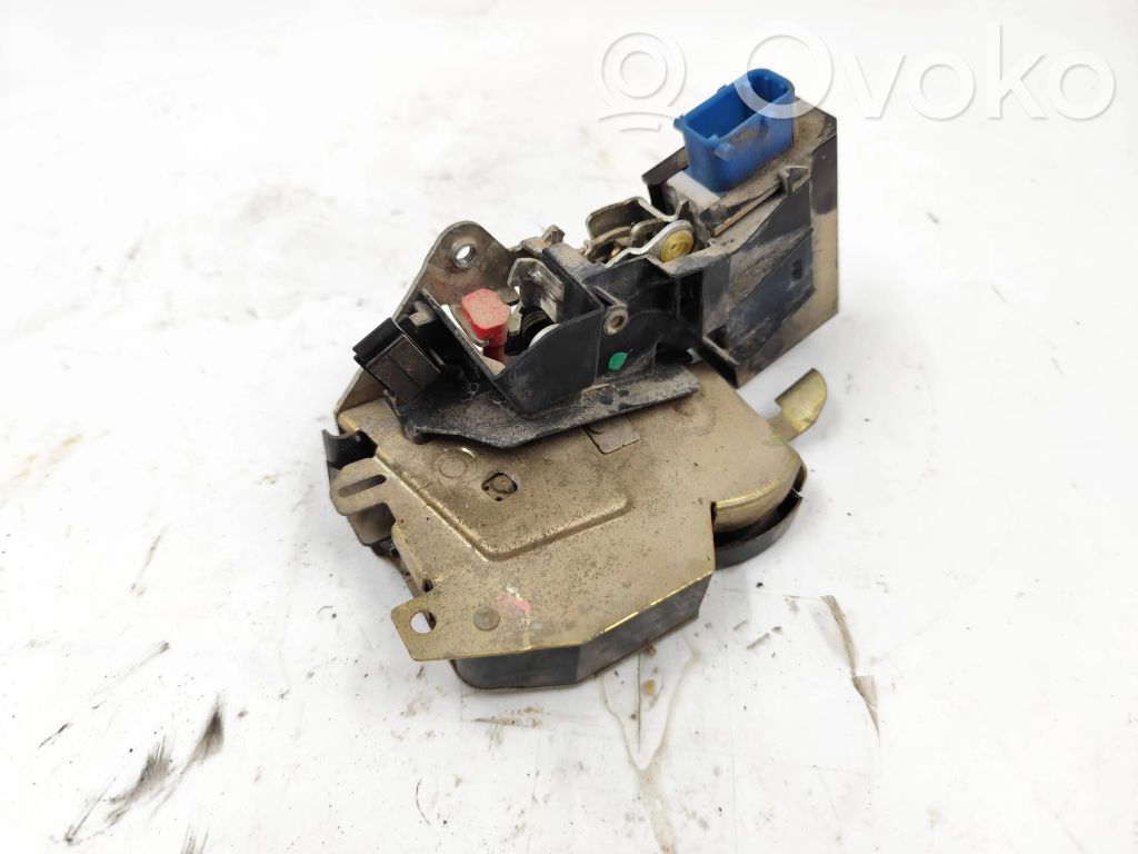 BMW 3 E36 Rear door lock 