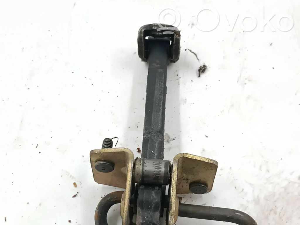 Volvo S80 Etuoven pidätin 