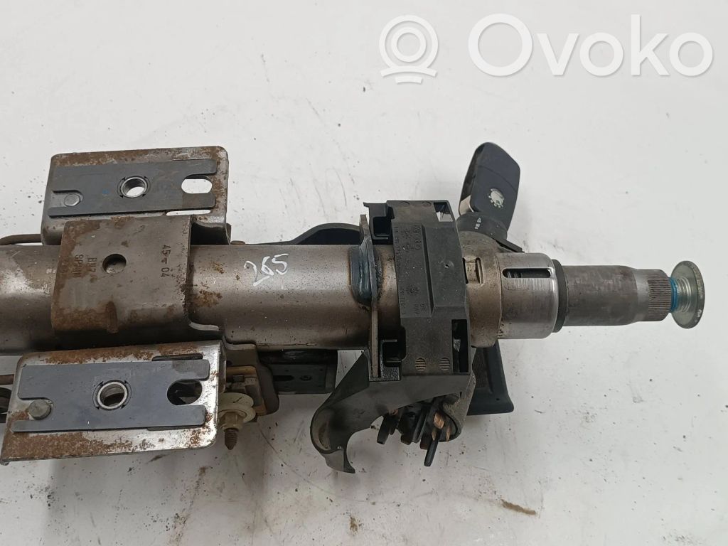 Skoda Octavia Mk1 (1U) Eje de la columna de dirección 