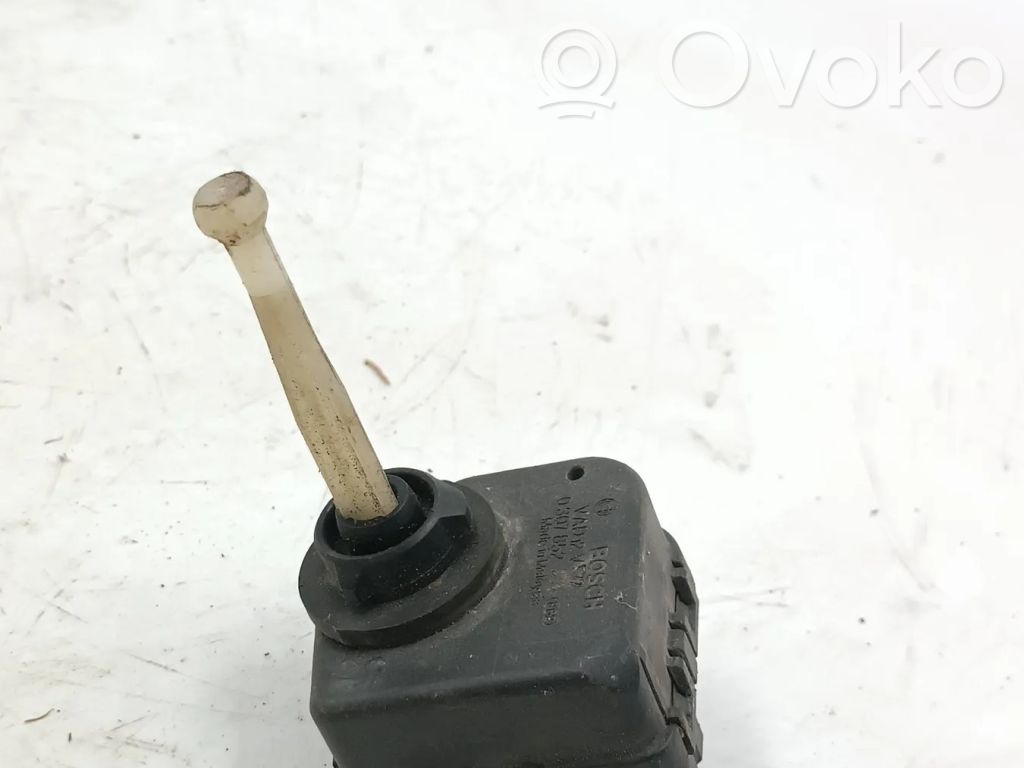Headlight level adjustment motor   0307851323,030112105CH