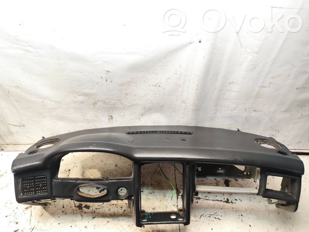 Audi 80 90 S2 B4 Dashboard 