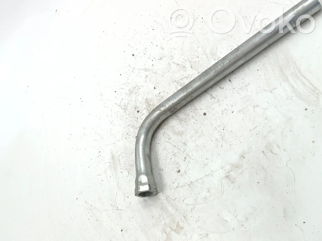 Audi A3 S3 8P Rengasavain 