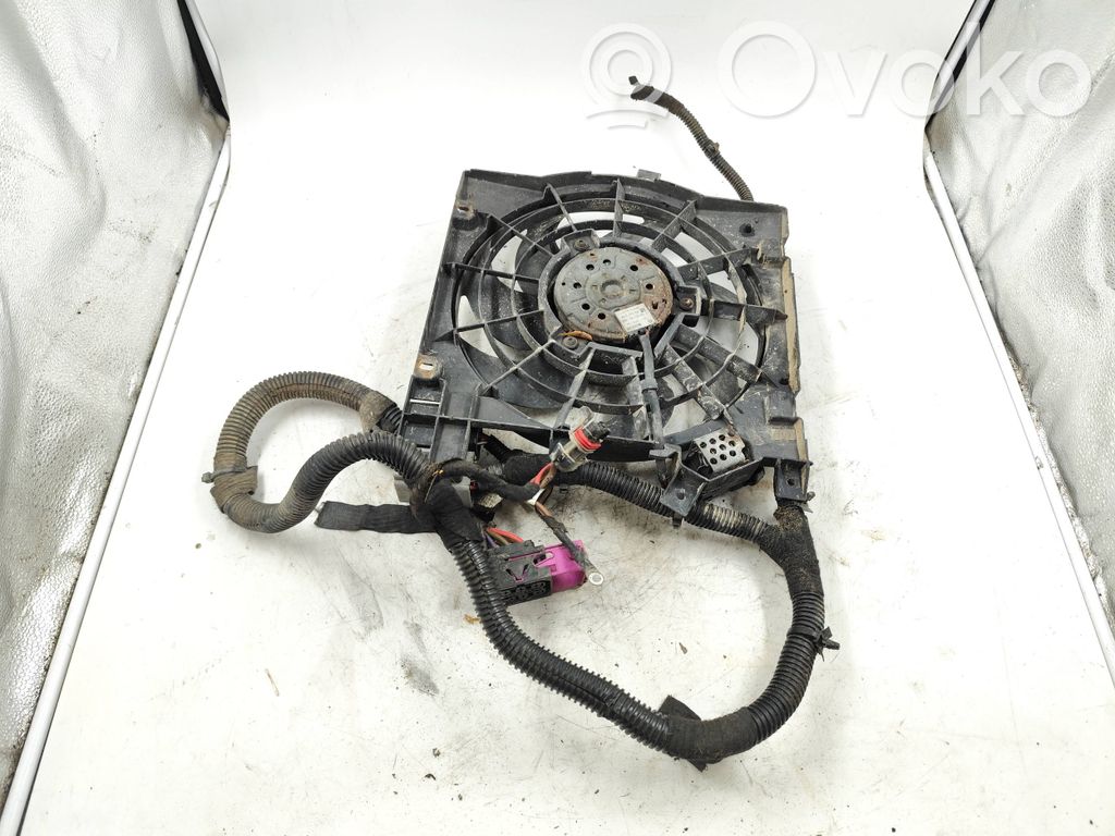 Opel Zafira B Elektryczny wentylator chłodnicy 