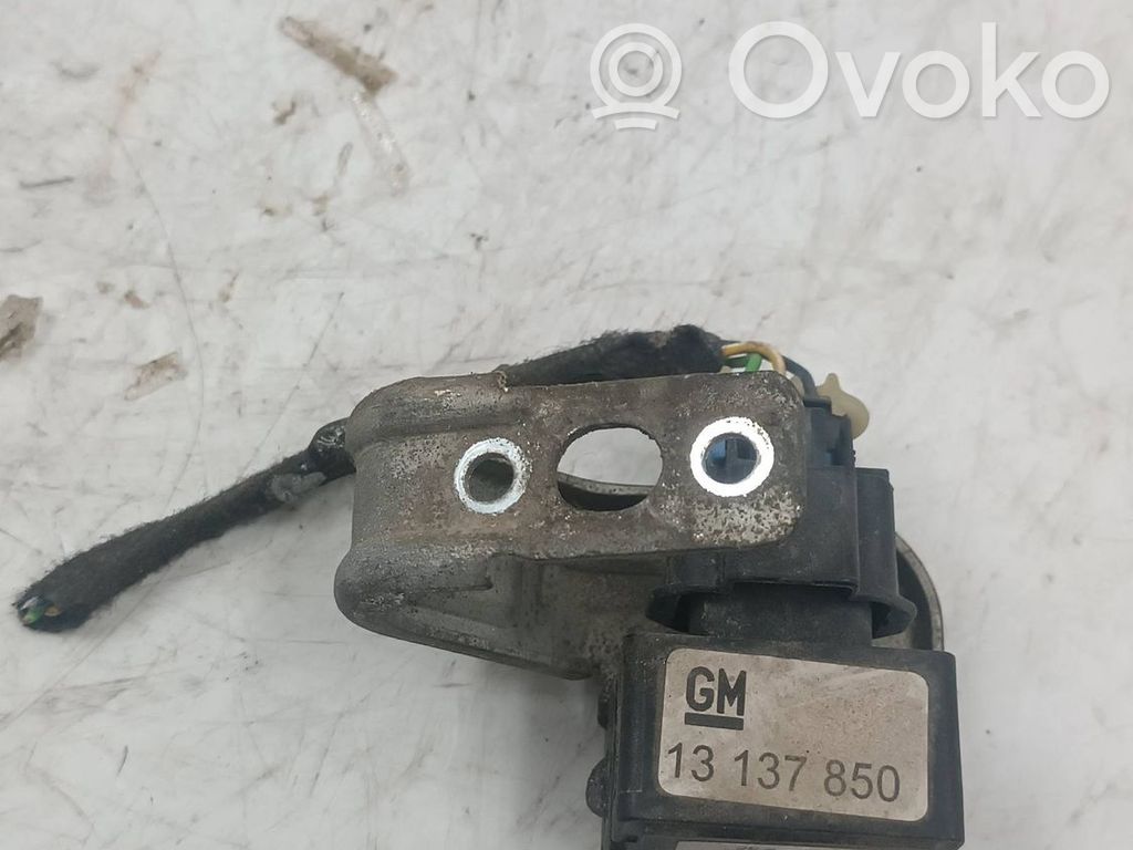 Sensor   13137850