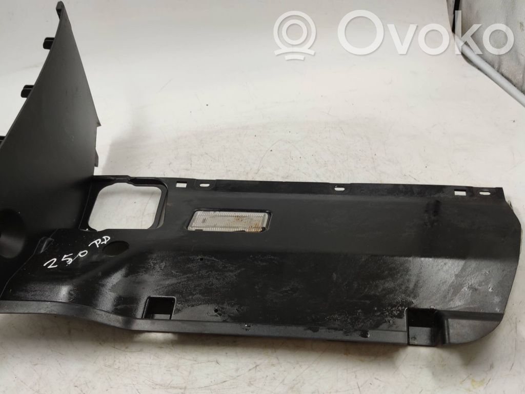 BMW 5 E60 E61 Panelės apdailos skydas (apatinis) 