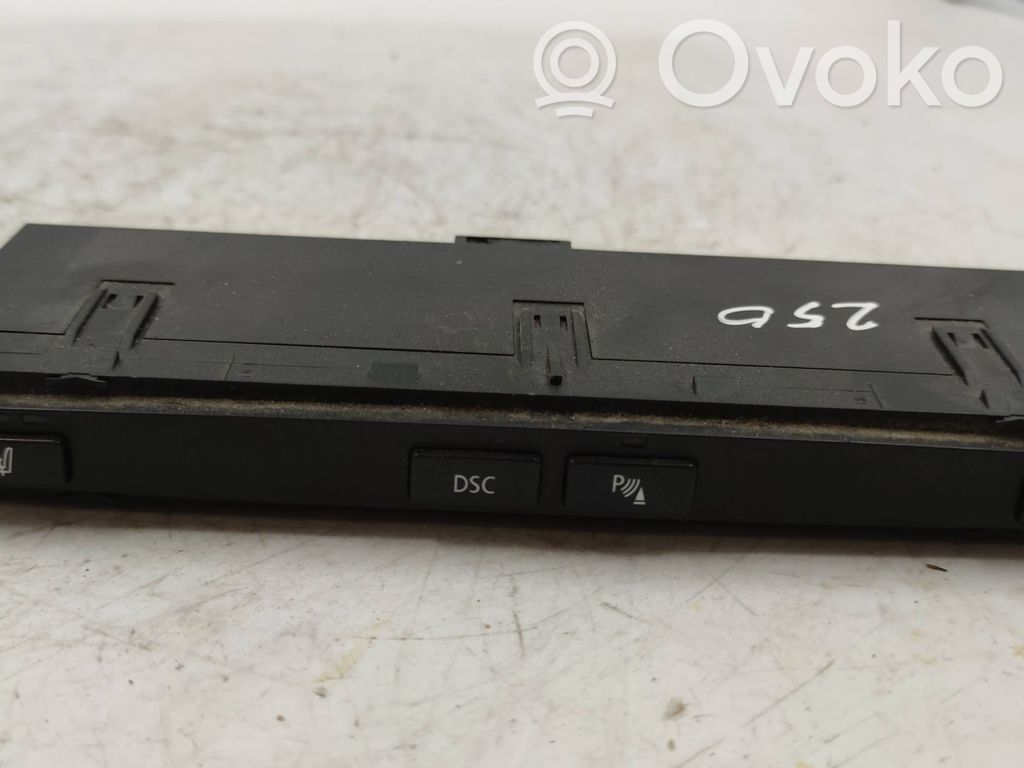 BMW 5 E60 E61 Parking (PDC) sensor switch 