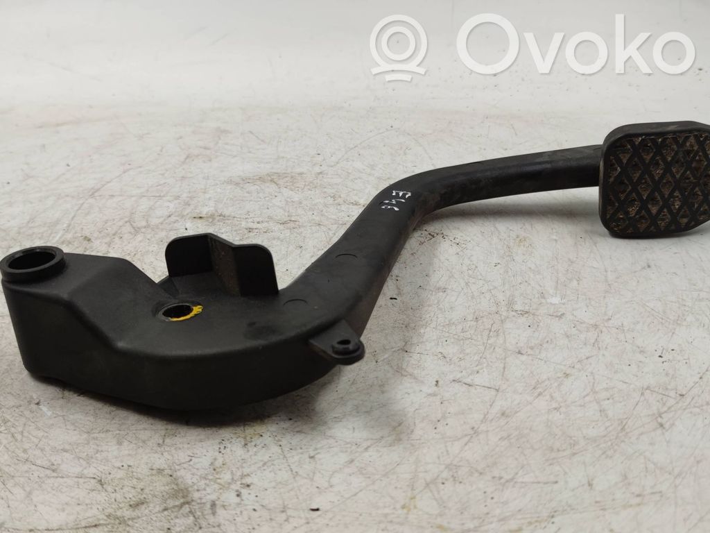 Pedal de embrague   35311163870