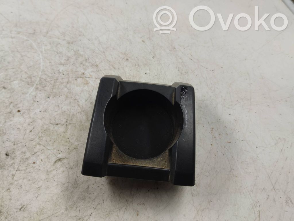 Opel Meriva A Glāžu turētājs 