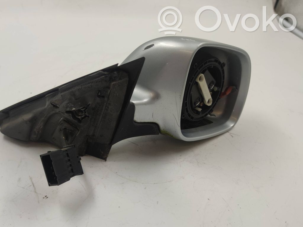 Audi A4 S4 B5 8D Specchietto retrovisore elettrico portiera anteriore 