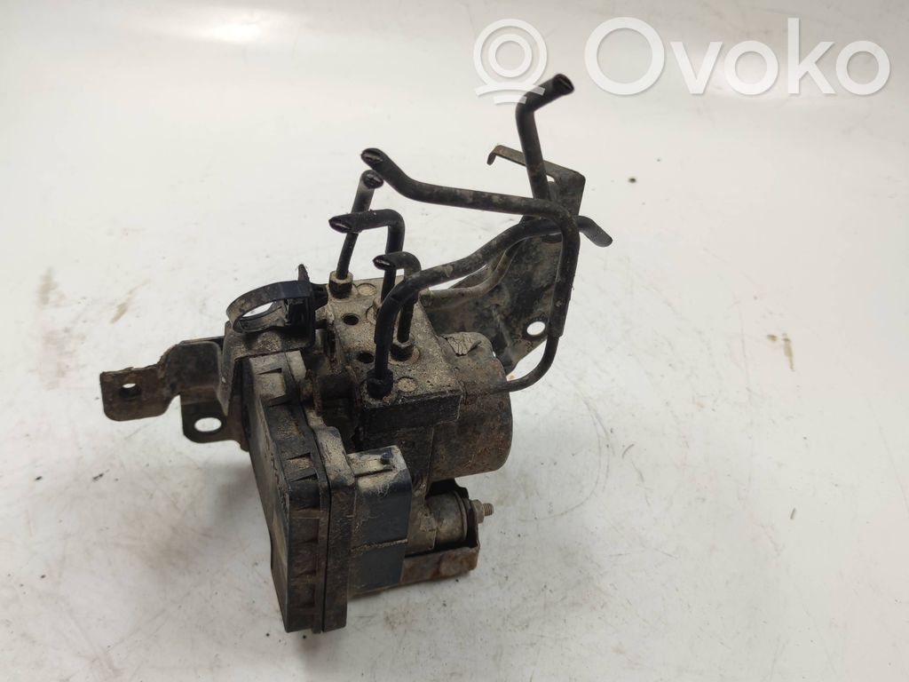 Mazda MPV II LW ABS Pump 