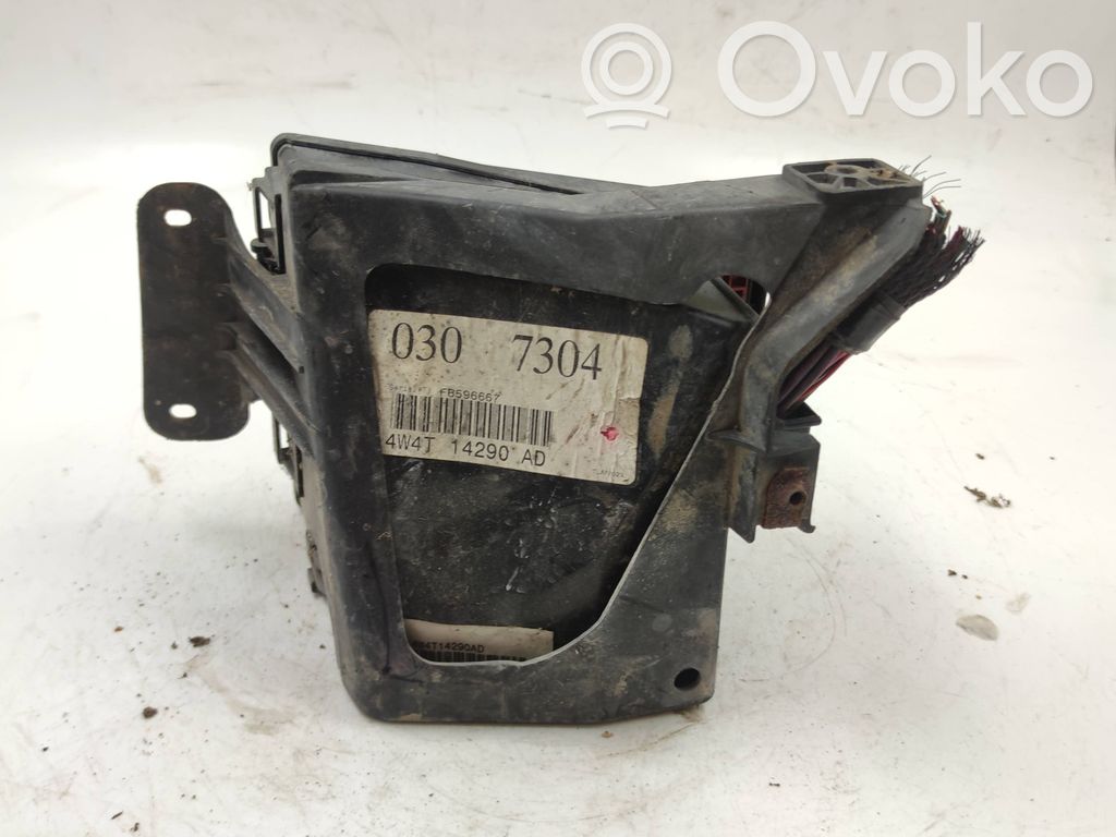 Módulo de fusible   0307304,F659666Z