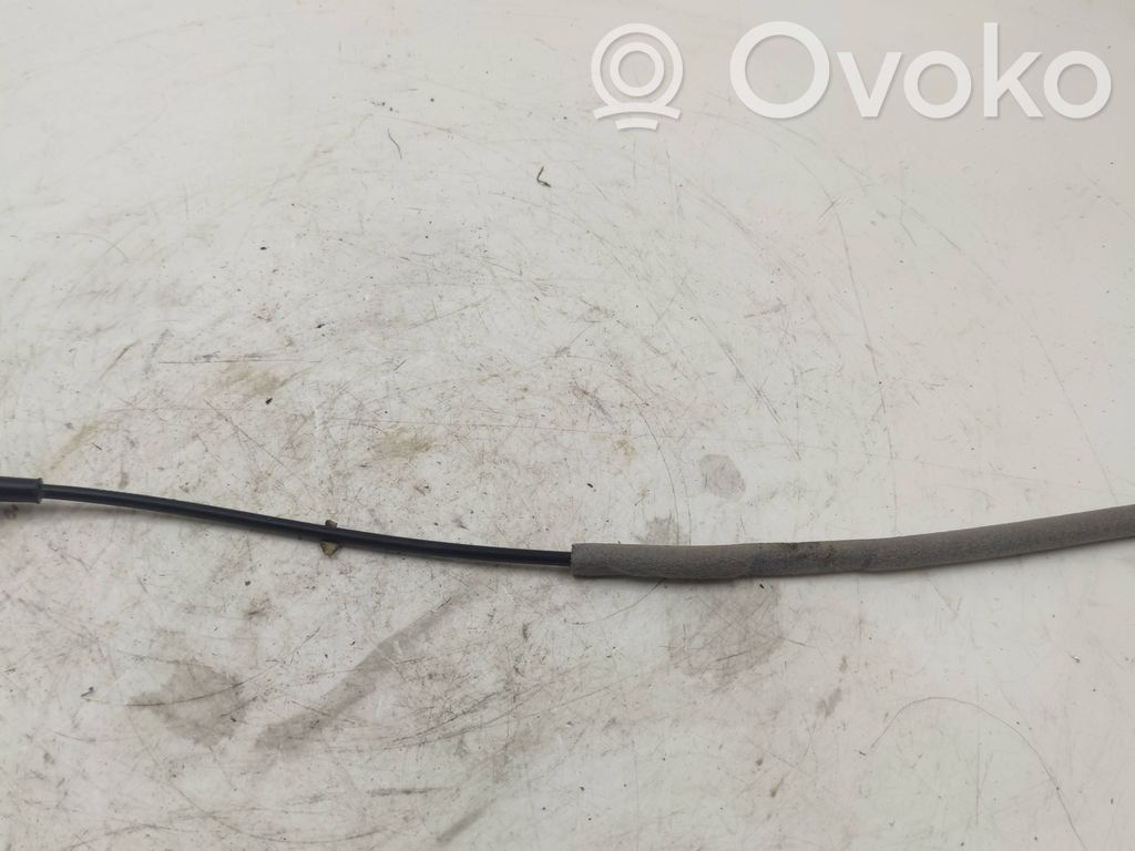 Línea de cable de puerta trasera   30699361