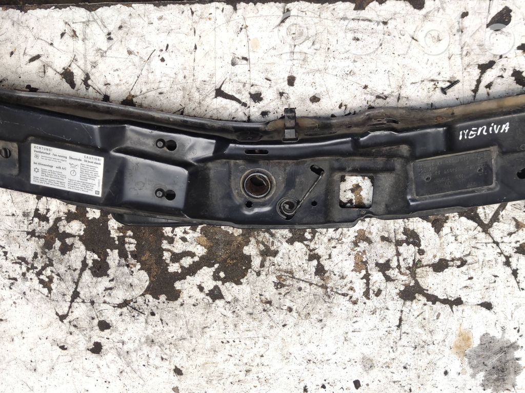 Opel Meriva A Jäähdyttimen kehyksen suojapaneeli 