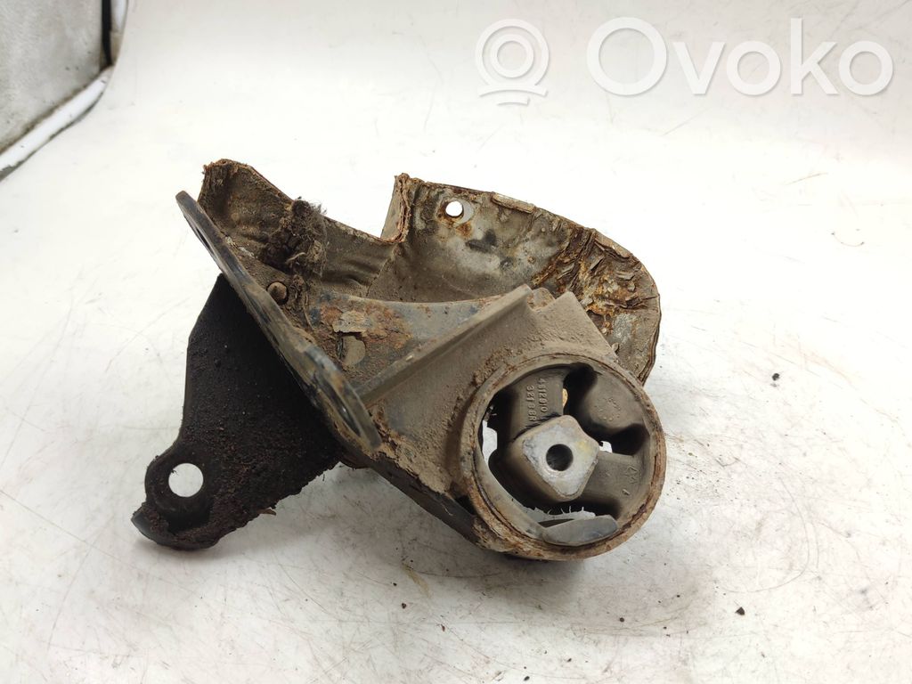 Engine mount bracket   4612910,32188R