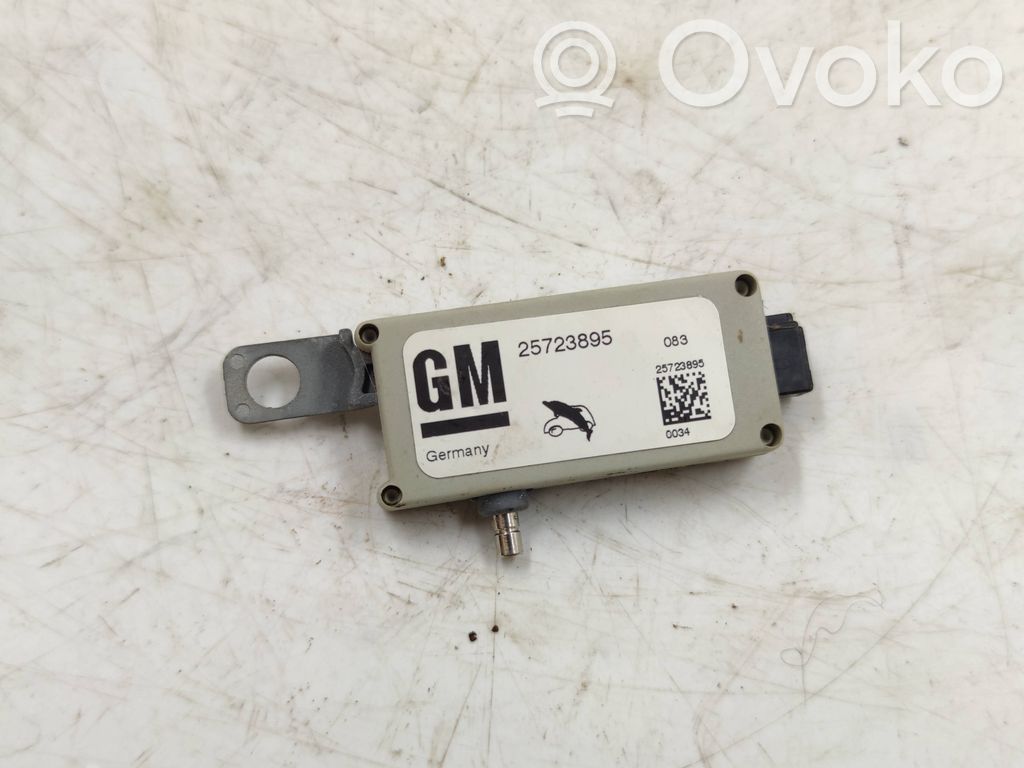 Cadillac CTS Antenos stiprintuvas 