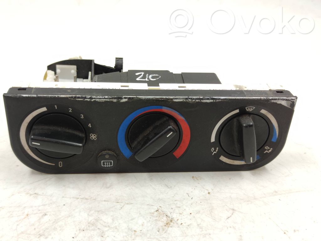 BMW 3 E36 Climate control unit 