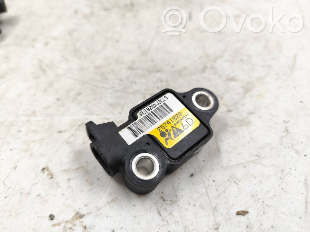 Cadillac CTS Sensor impacto/accidente para activar Airbag 
