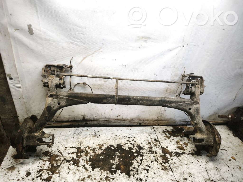 Belka osi tylnej   8D0927807A,106013