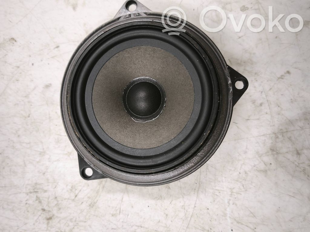 Altavoz de la puerta delantera   9143232,430407858431,18820010