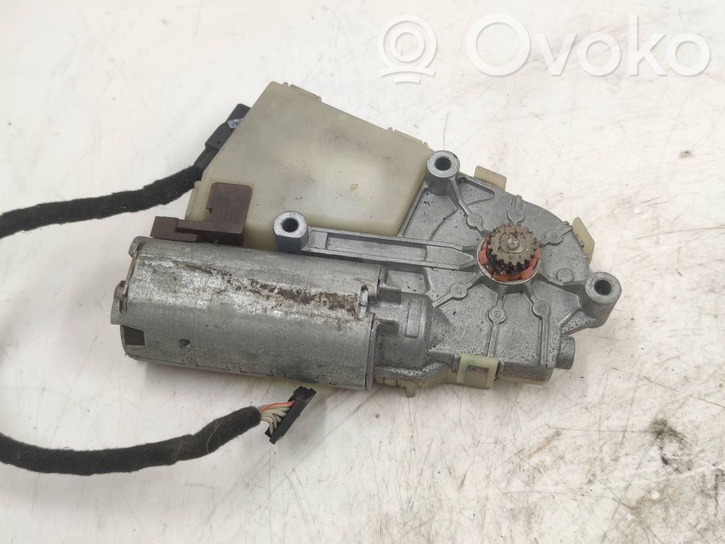 Audi A4 S4 B5 8D Moottori/käyttölaite 